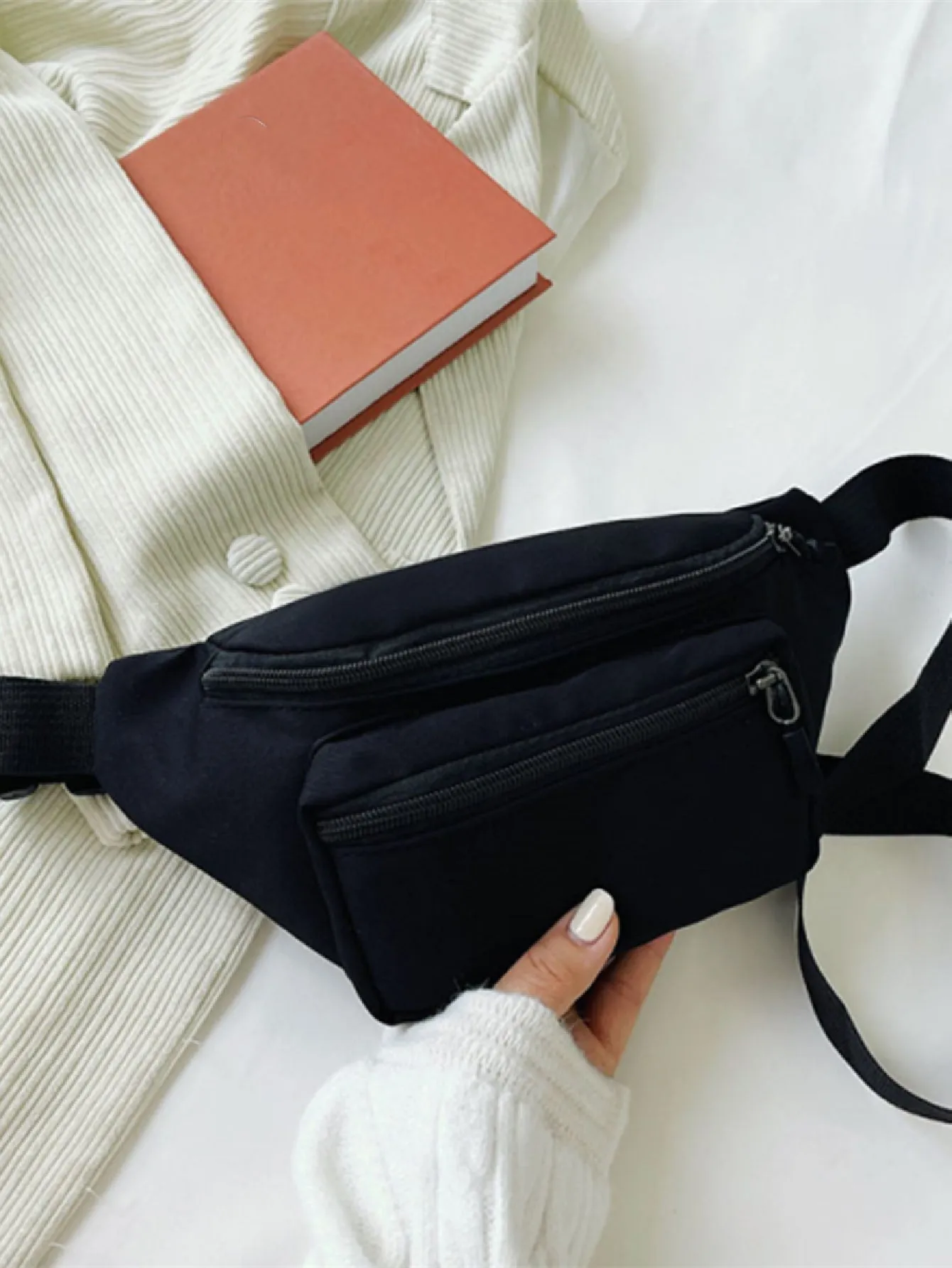 Minimalist Zip Front Waist Bag - Black