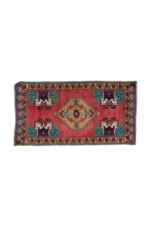 No. 1418 Mini Turkish Vintage Rug - 1'8'' x 3'3''