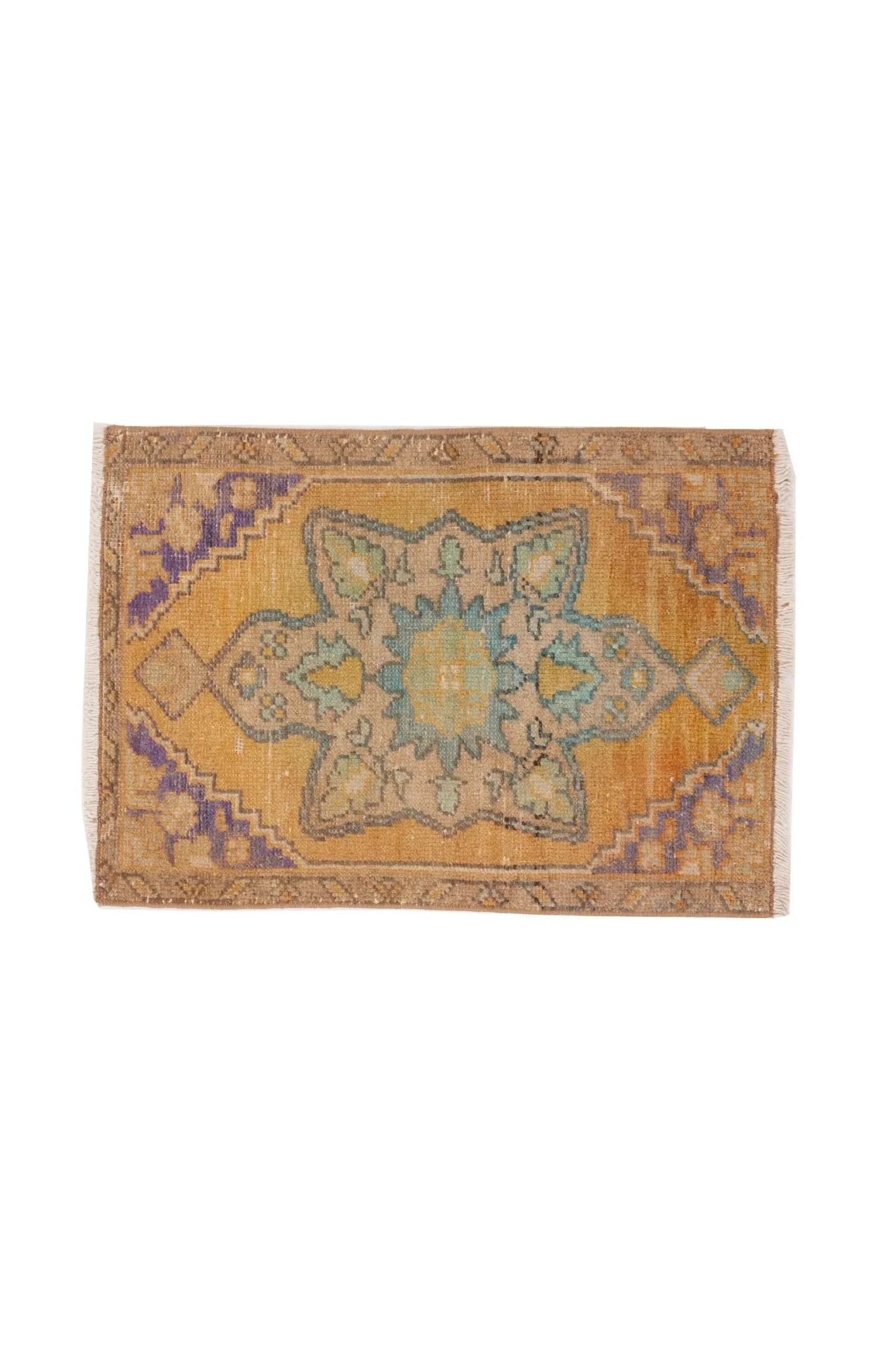 No. 1516 Mini Turkish Vintage Rug - 1'8.5" x 2'6"