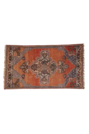 No. 1520 Mini Turkish Vintage Rug - 1'11" x 3'6"