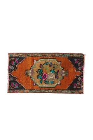 No. 1542 Mini Turkish Vintage Rug - 1'8.5'' x 3'3''