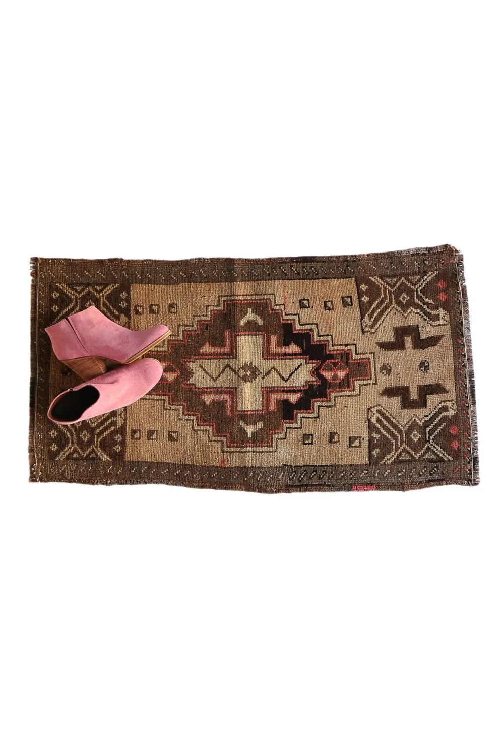 No. 1602 Mini Turkish Vintage Rug - 1'8" x 3'2"