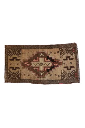 No. 1602 Mini Turkish Vintage Rug - 1'8" x 3'2"