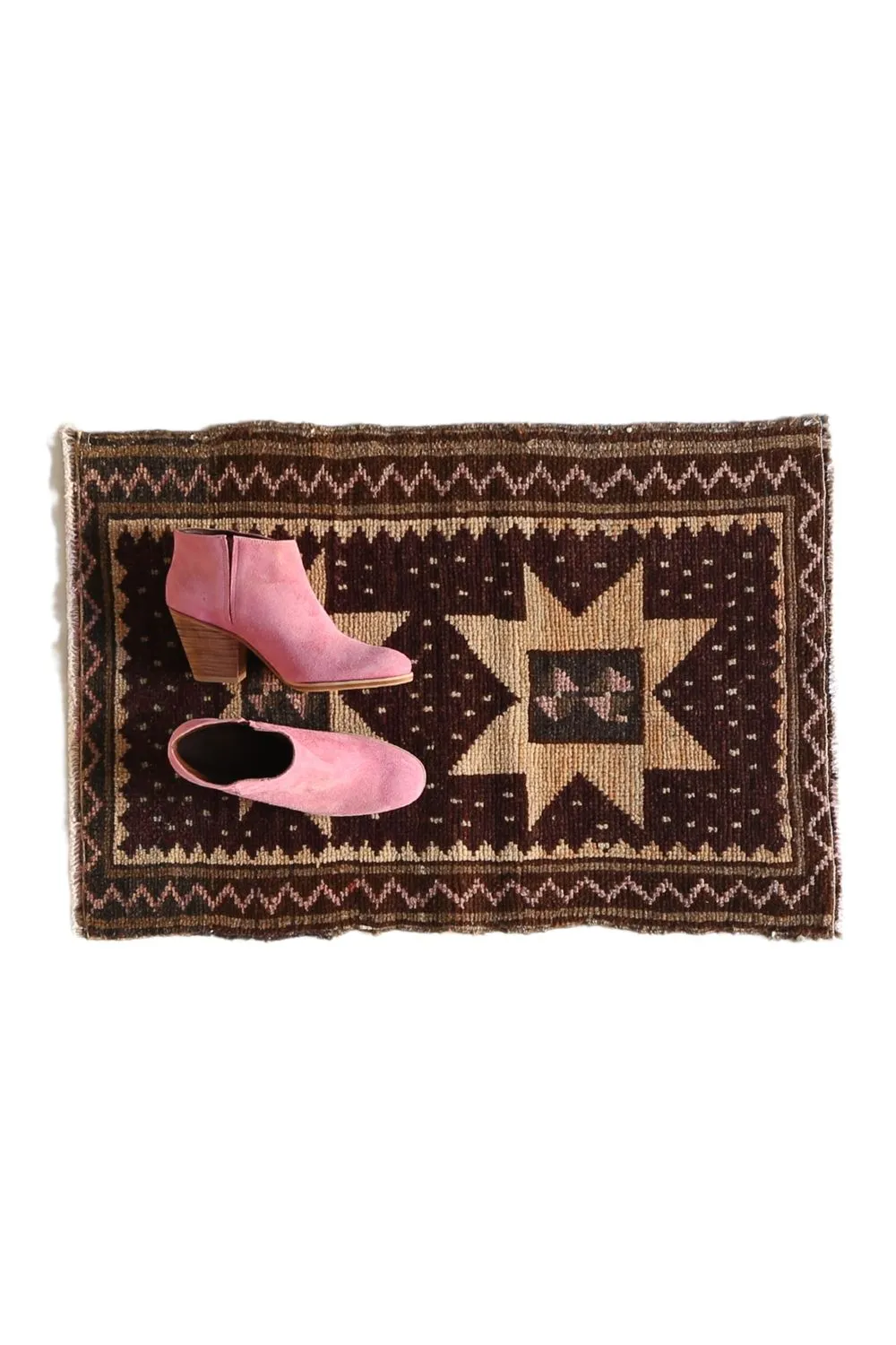 No. 1613 Mini Turkish Vintage Rug - 1.8'5" x 2'6.5"
