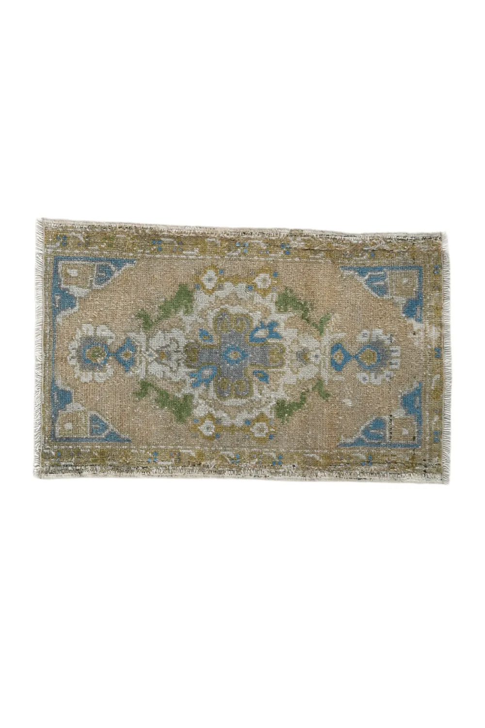 No. 1662 Mini Turkish Vintage Rug- 1'8" x 2'8.5"