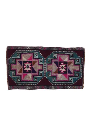 No. 1706 Mini Turkish Vintage Rug- 1'7.5" x 2'10.5"
