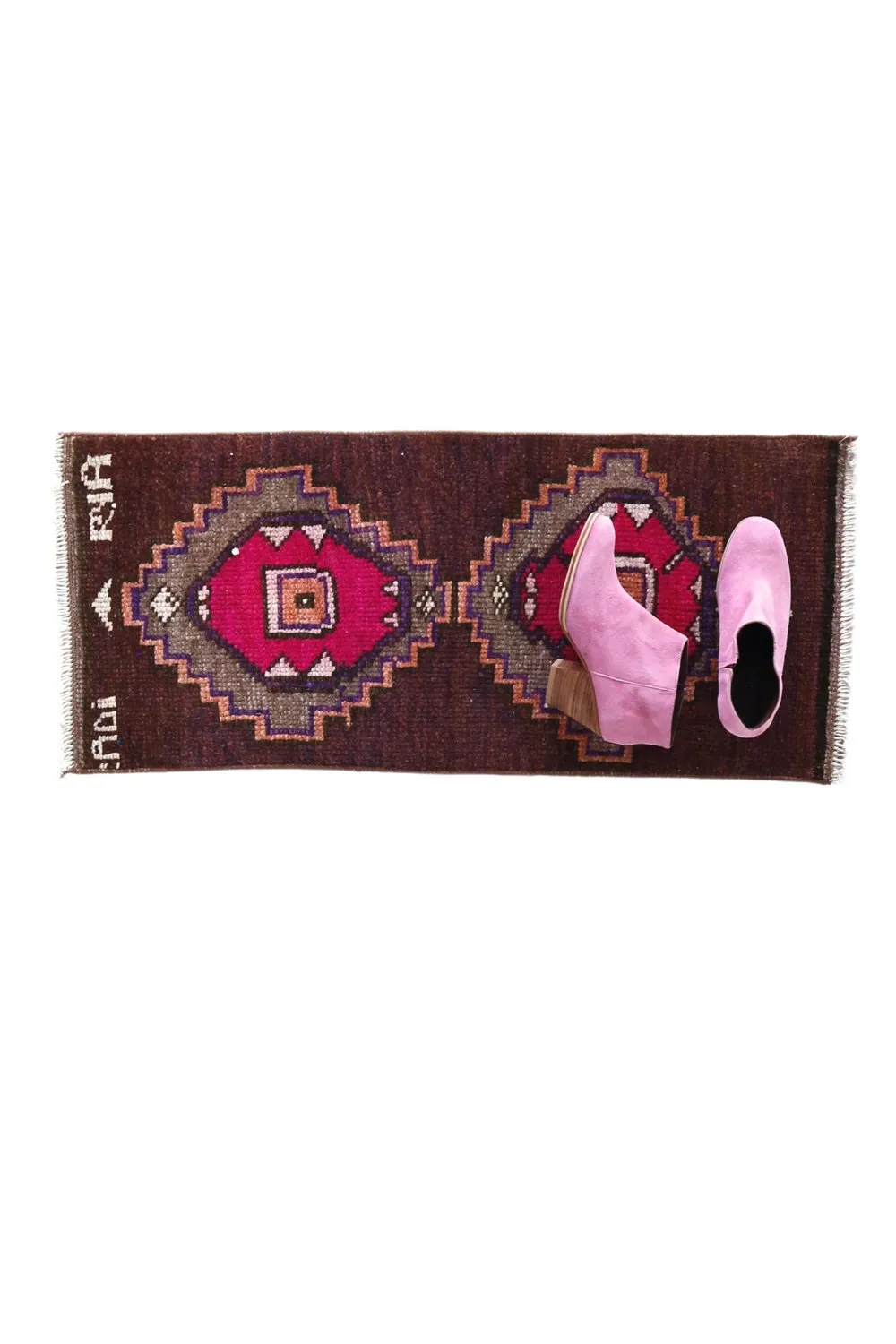 No. 1709 Mini Turkish Vintage Rug- 1'4" x 3'0"