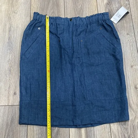 NWT DKNY 100% Linen Denim Blue Elastic Waist Knee Length Skirt 10
