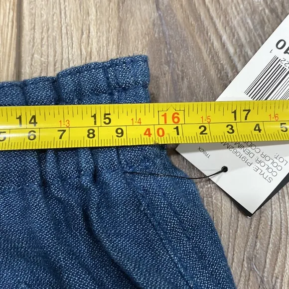 NWT DKNY 100% Linen Denim Blue Elastic Waist Knee Length Skirt 10