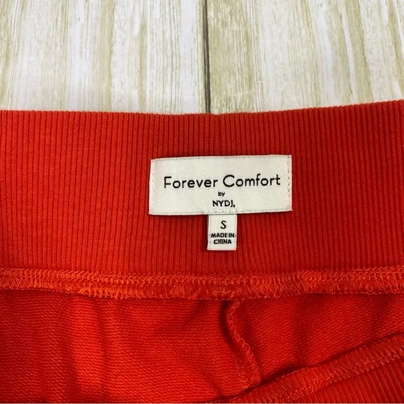 NYDJ Forever Comfort Red Poppy Drawstring Bermuda Shorts