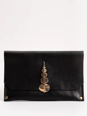 orb leaf clutch - black