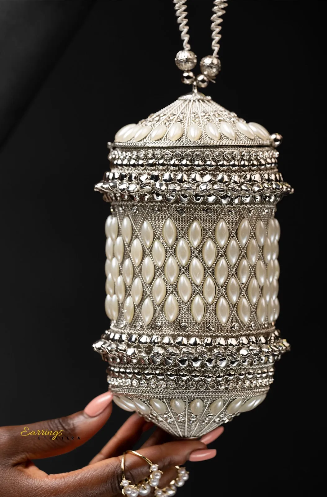 PEARL STONE CLUTCH PURSE