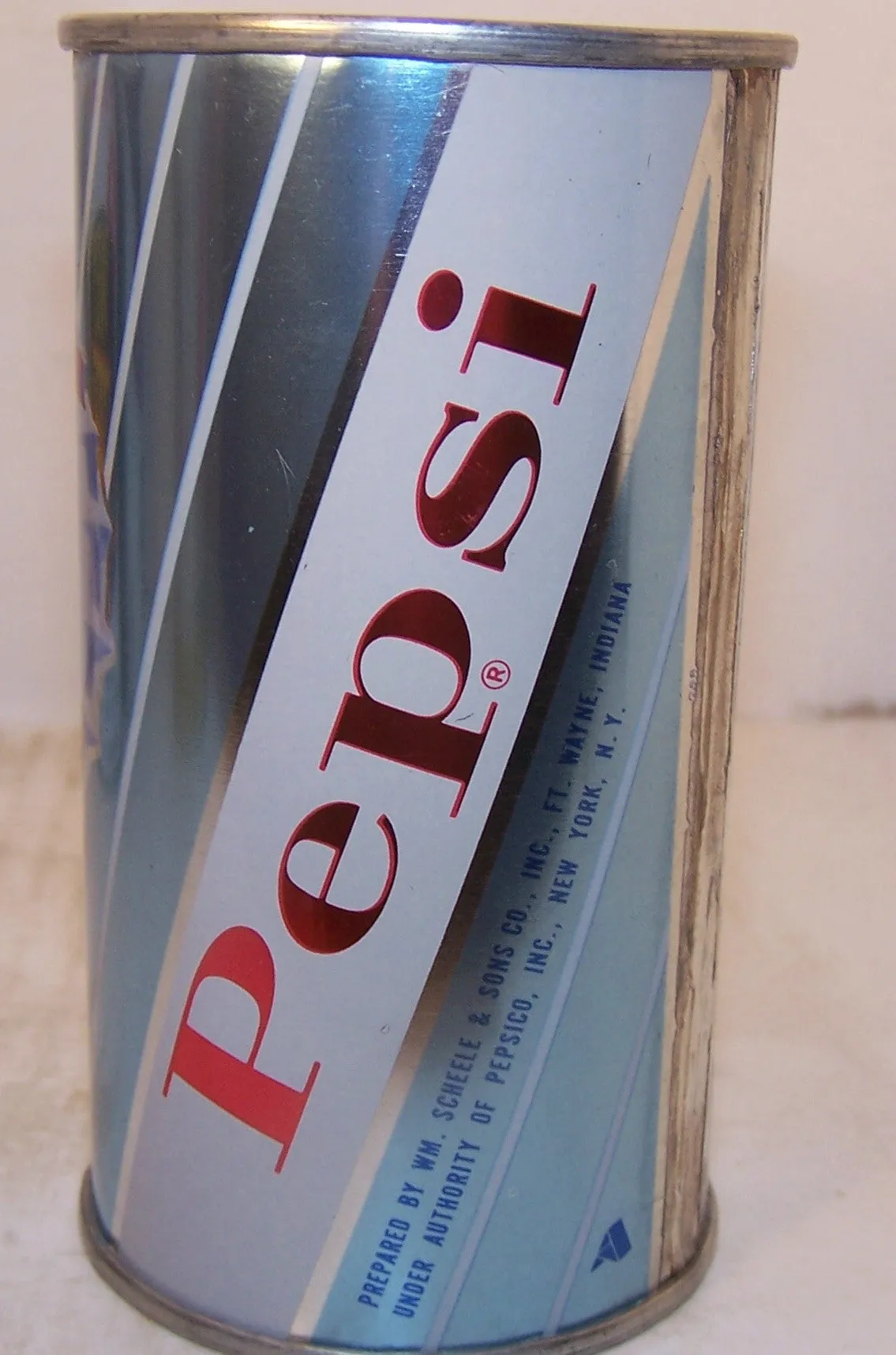 Pepsi bottle cap flat top, 2007 soda book, page 93, Grade A1 . Sold 12/18/14