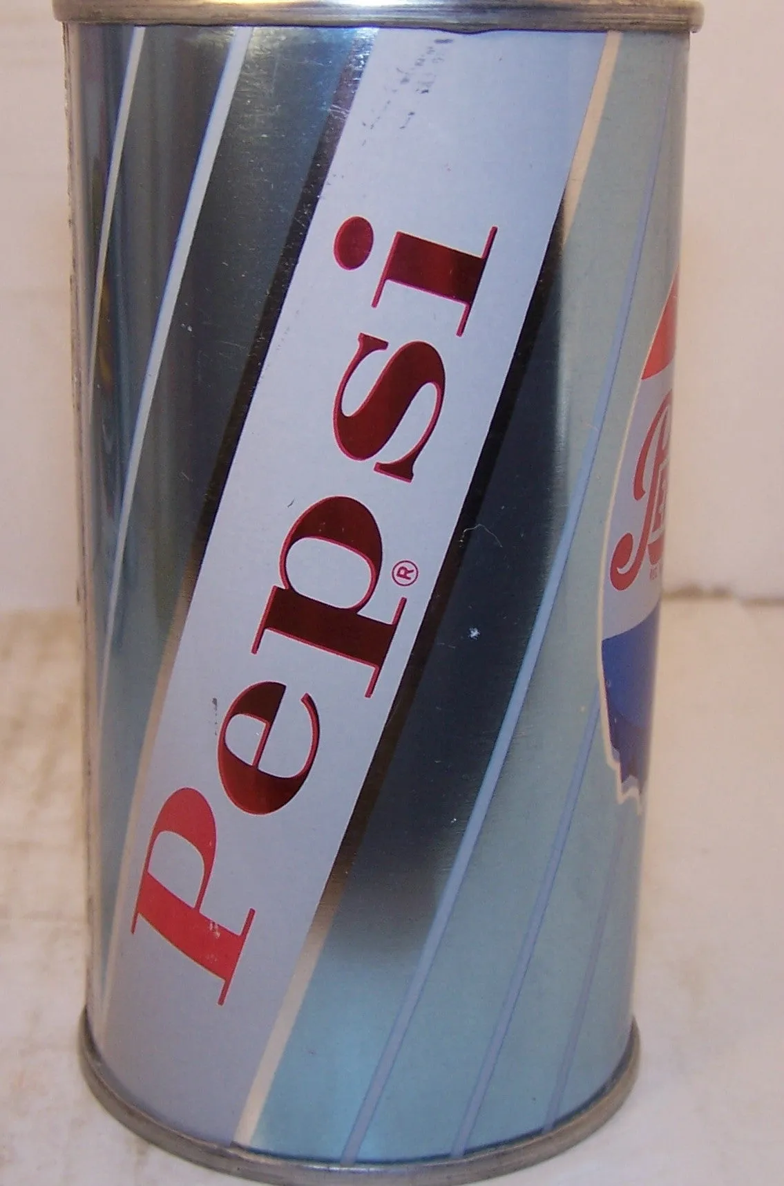 Pepsi bottle cap flat top, 2007 soda book, page 93, Grade A1 . Sold 12/18/14