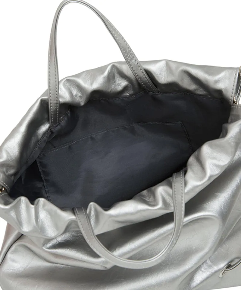 PIV'VEE Glossy Chain Backpack - Space Silver
