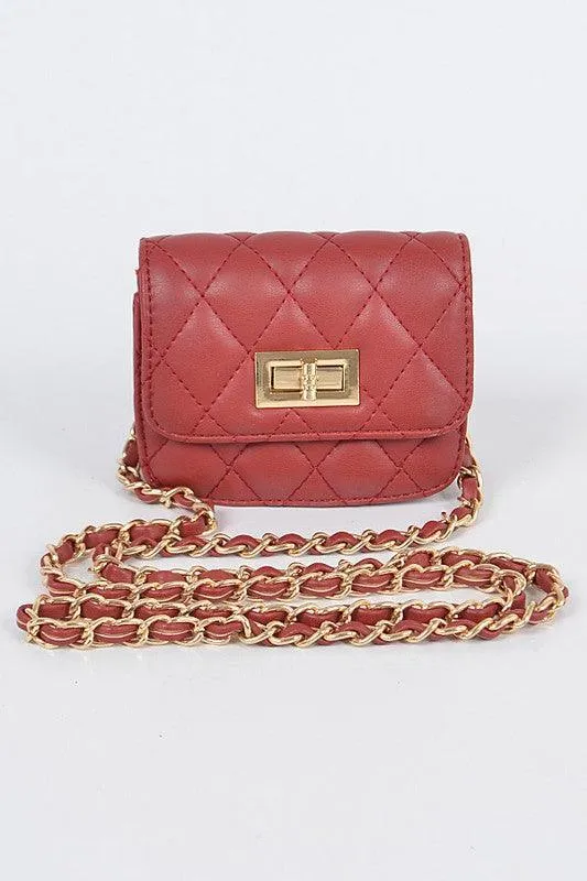 Quilted handbag chanel