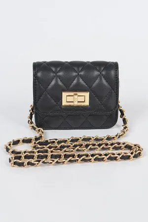Quilted handbag chanel