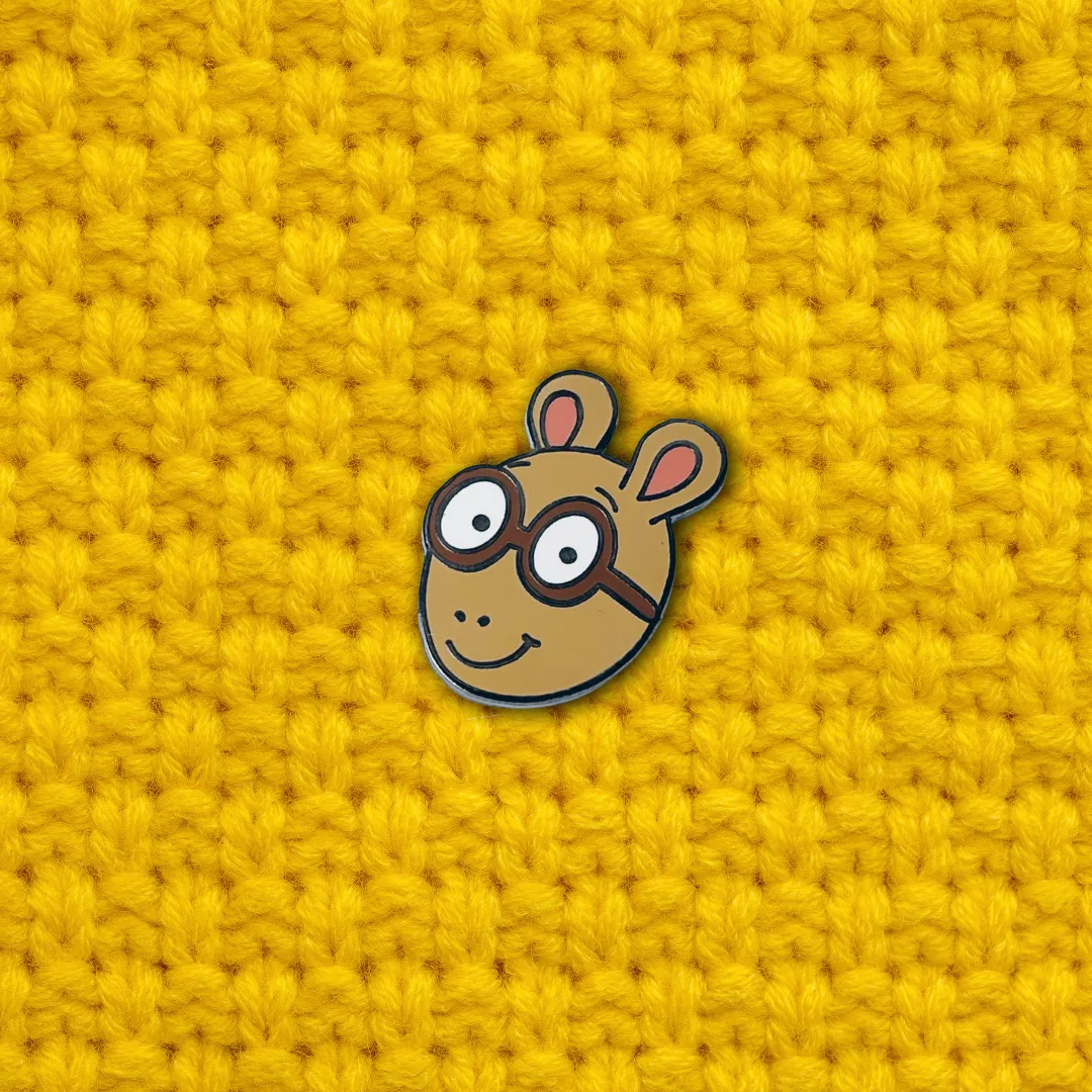 "Arthur" Lapel Pin