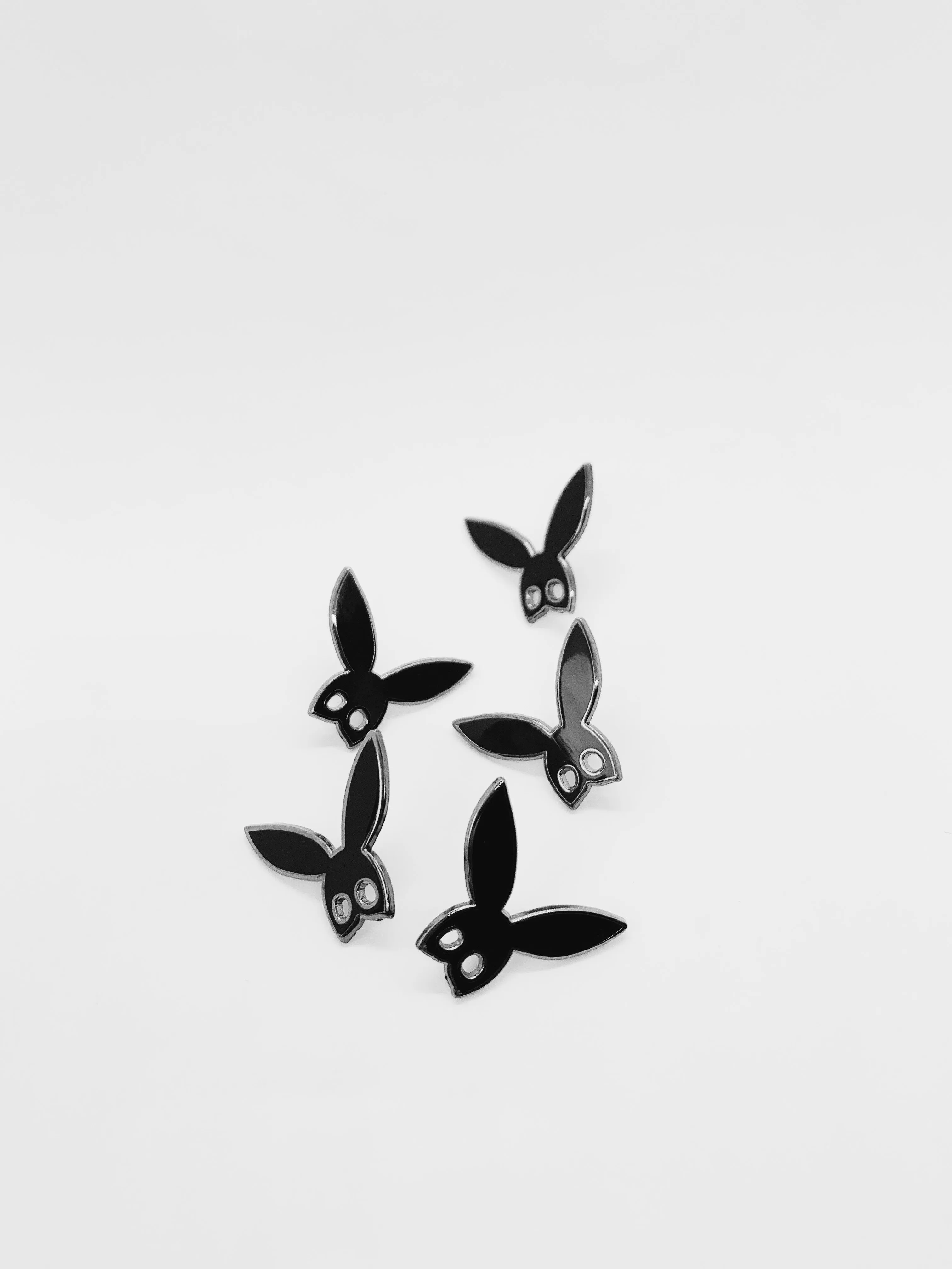 "Dangerous Woman Mask" Lapel Pin