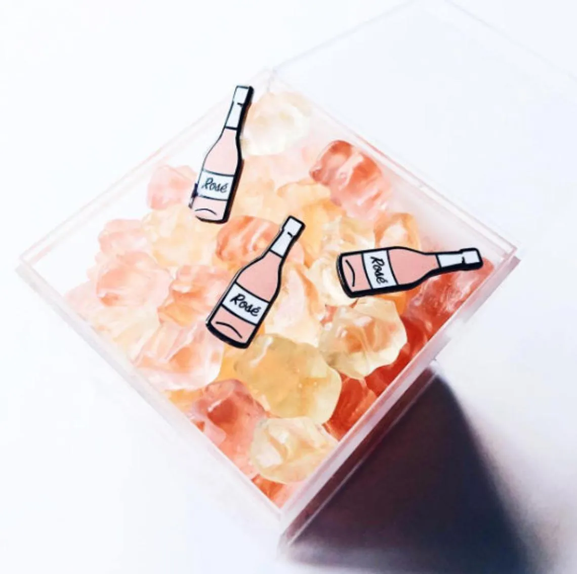 "Rosé Wine" Lapel Pin