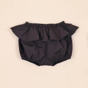 Ruffle Bloomers, Cauldron