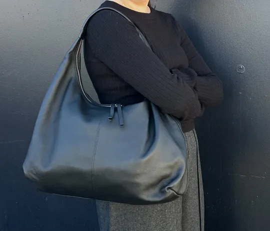 Shadow Shoulder Bag - Black