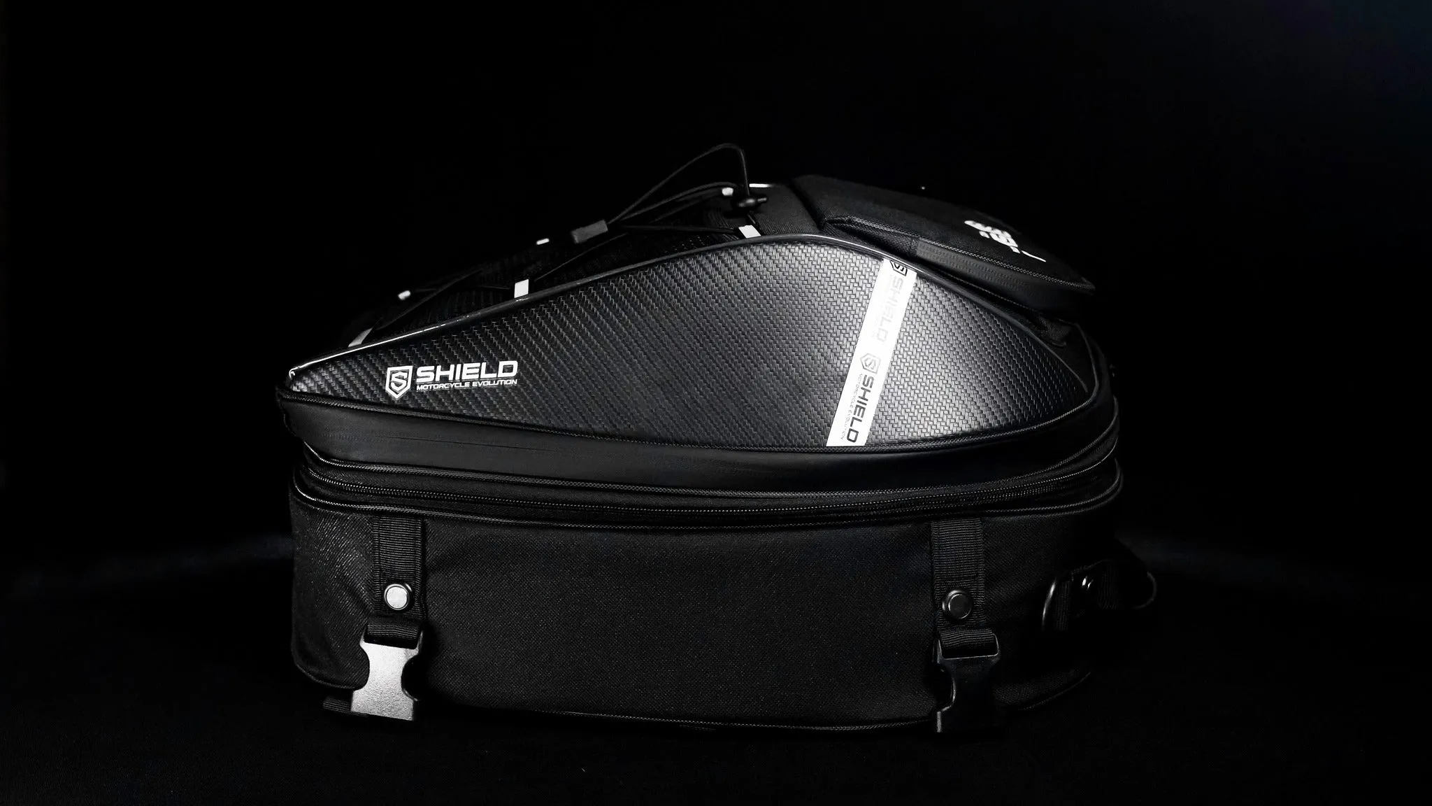 SHIELD TAIL BAG