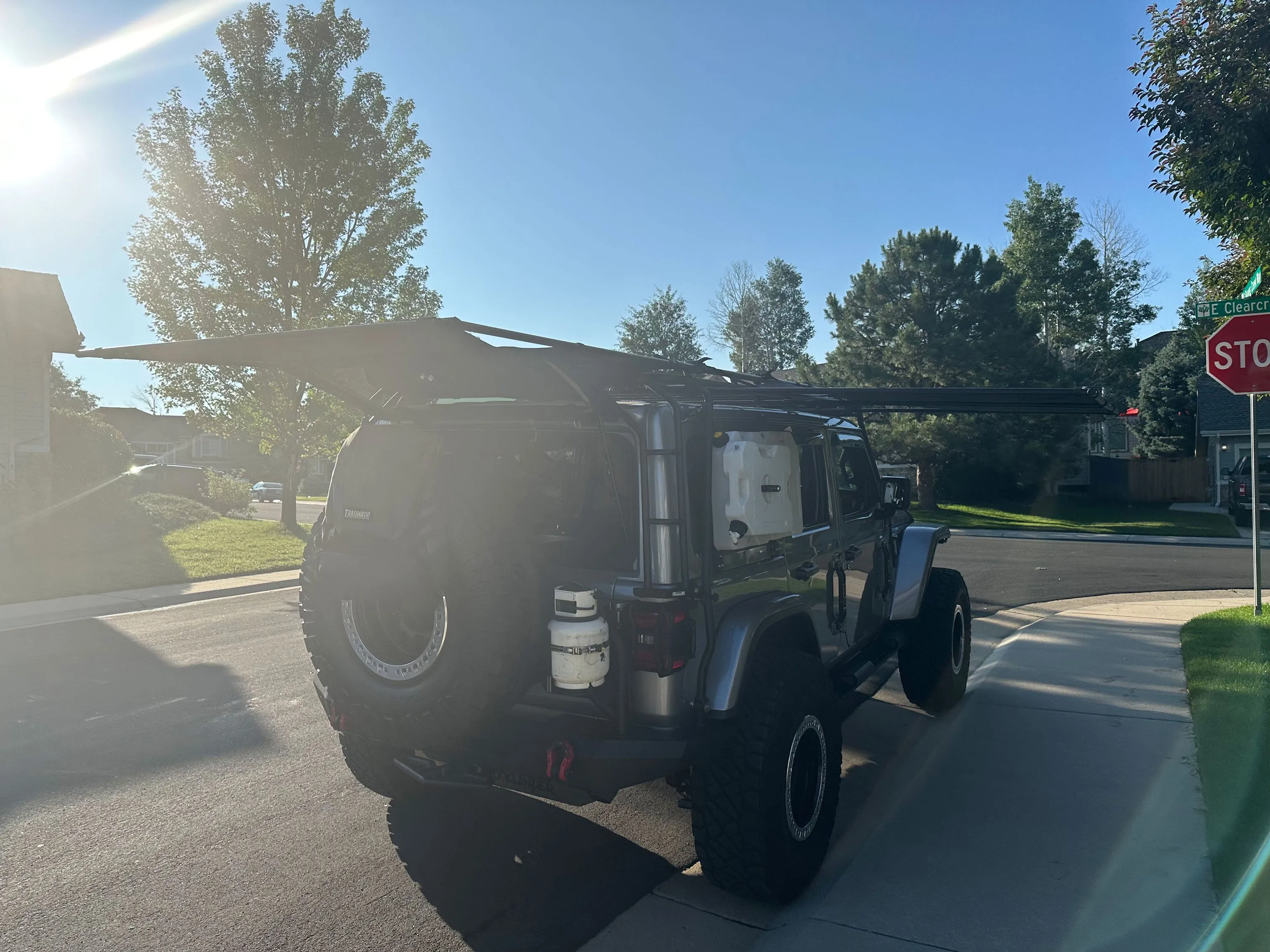 Sir-Shade™ Telescoping Awning System JL 4-Door for Gobi Rack