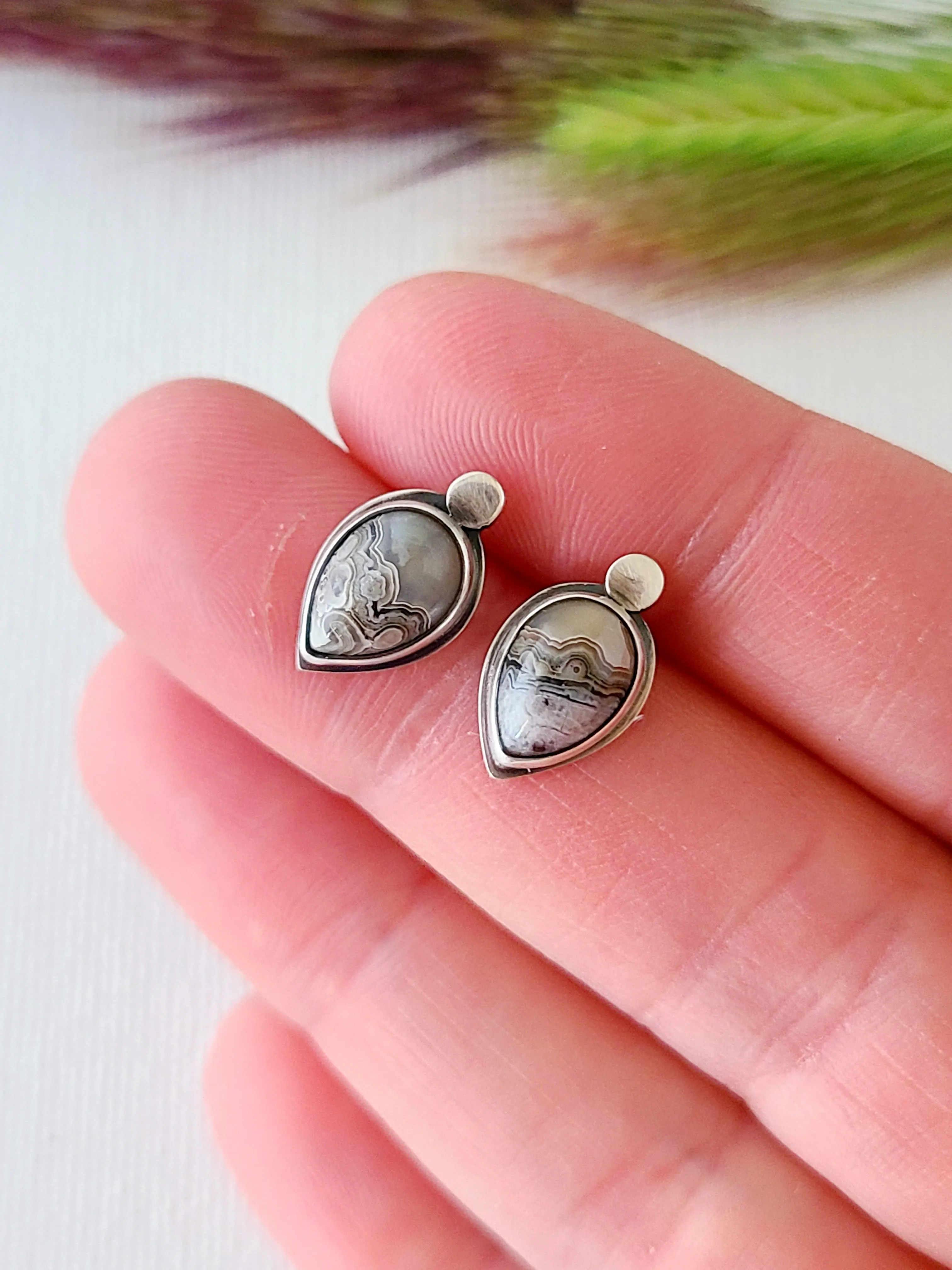 Skipping Stones stud earrings with Crazy Lace Agate