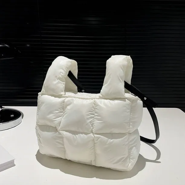 Soft Down Handbag for Women, Cotton-Padded Coat Bag, Fashionable Padded Single-Shoulder Bag, Space-Style Bag, New Style Crossbody Bag C-241219-1