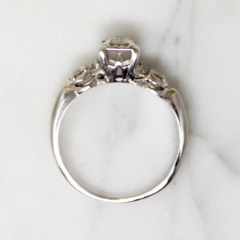 Sweet Diamond & White Gold Engagement Ring