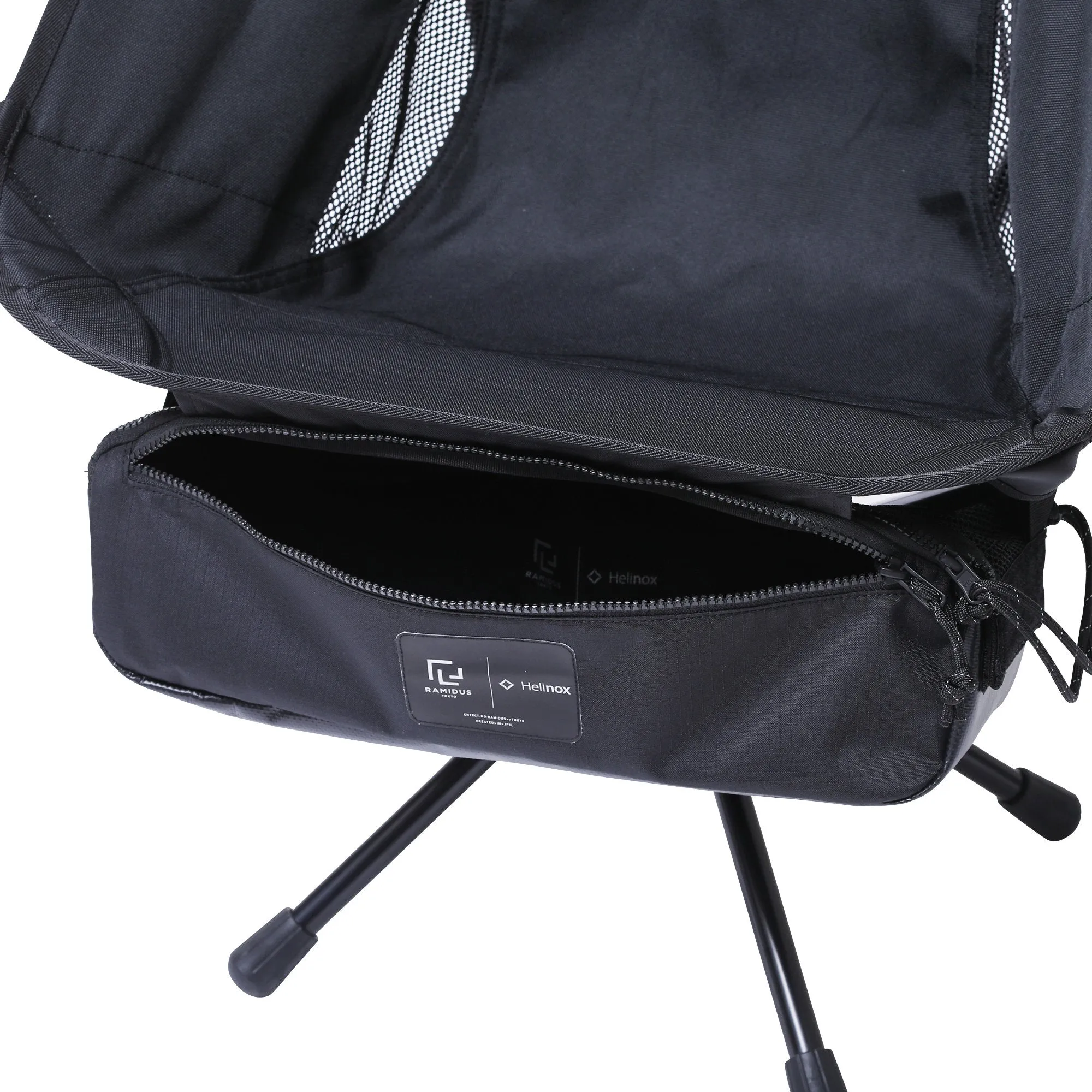 SWIVEL CHAIR