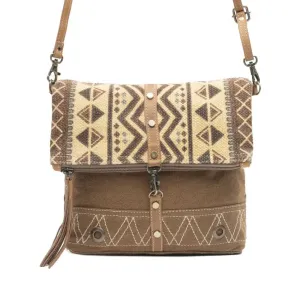 Soft-edge Crossbody