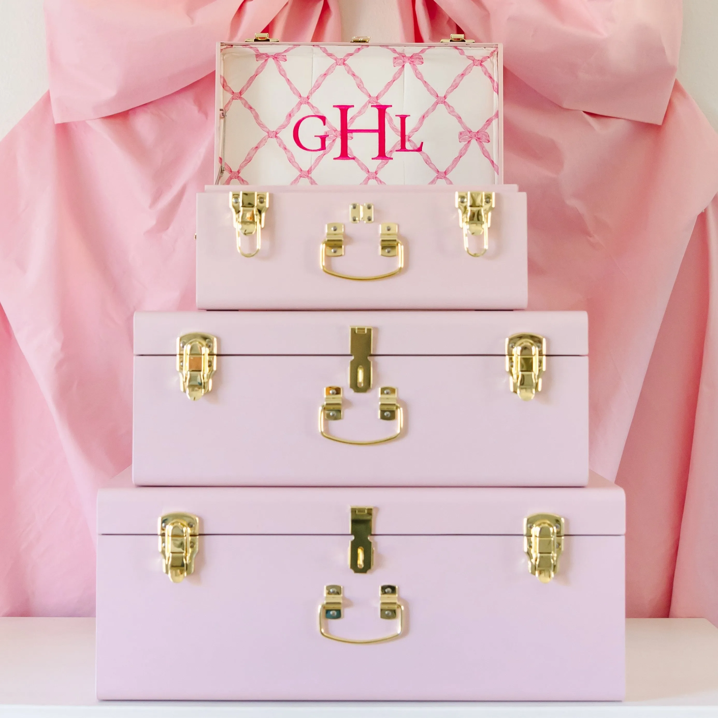T.B.B.C. x Petite Keep Signature Trunk Set