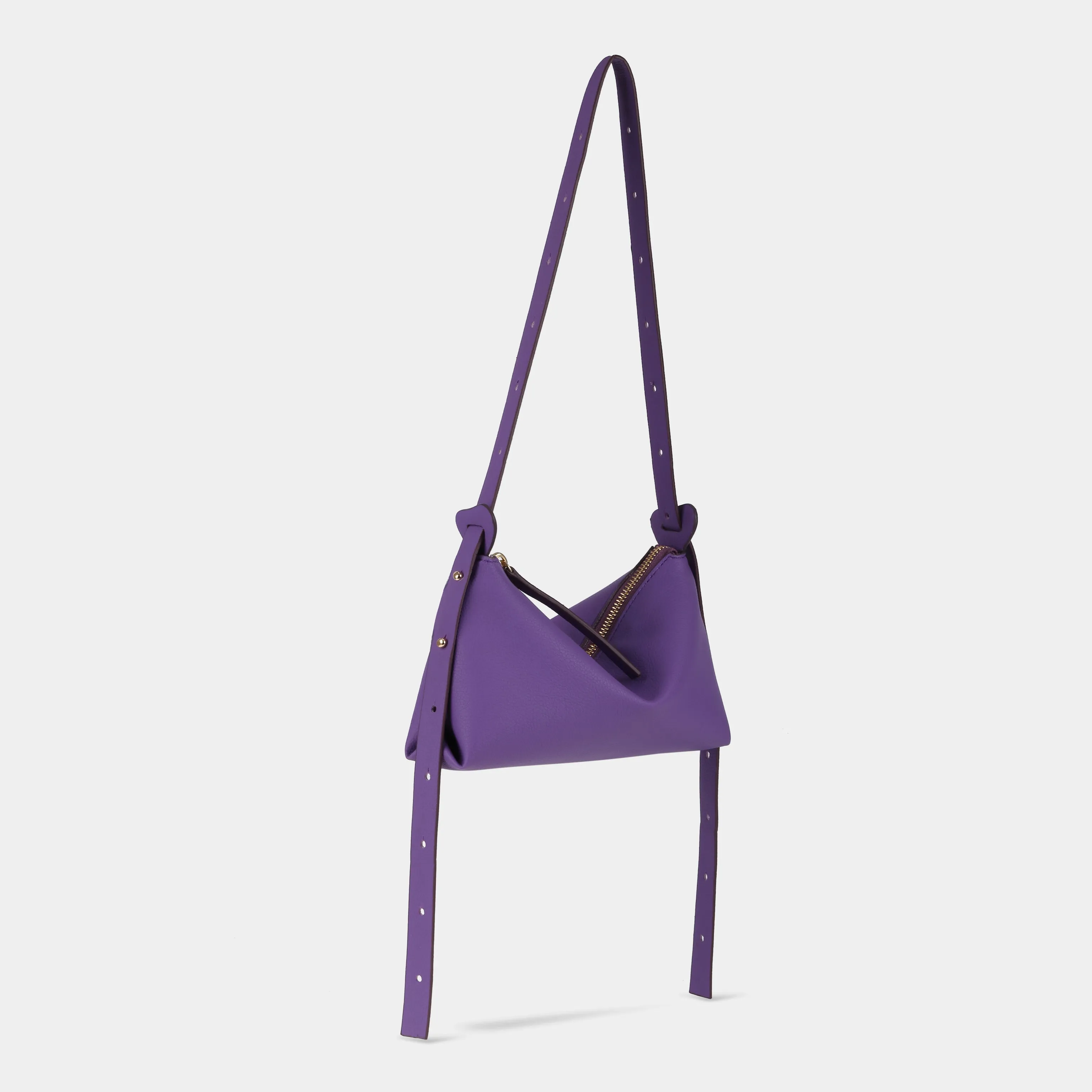 Túi xách M bag màu xanh da trời (nhỏ) - CHAUTFIFTH