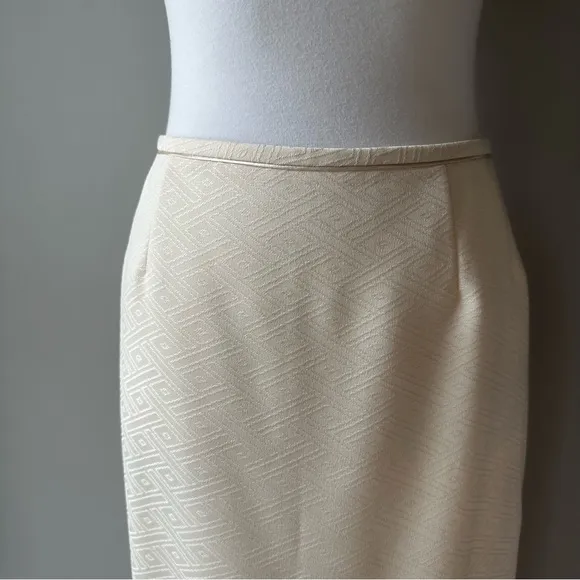 Vintage Stresa Design Jacket and Skirt Suite Size 12P